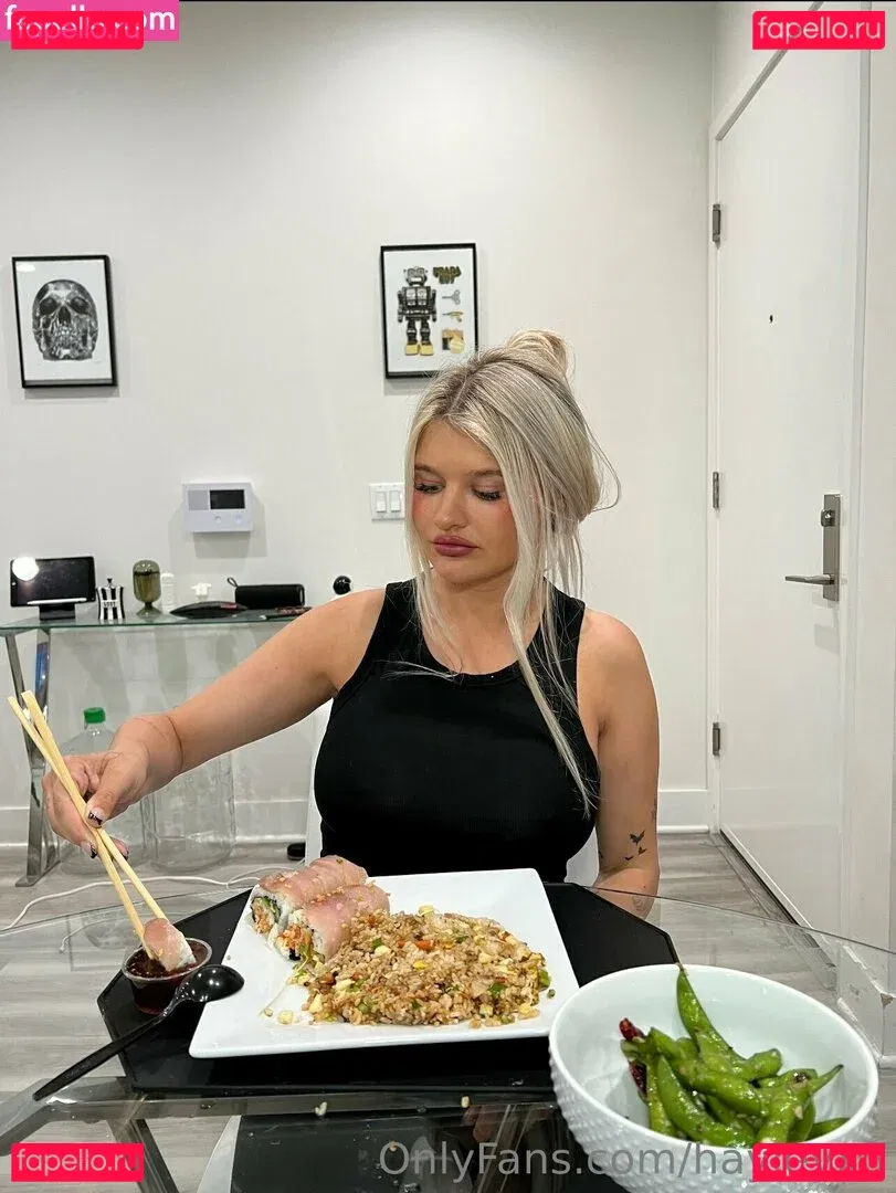 hayleyx3 Onlyfans Photo Gallery 