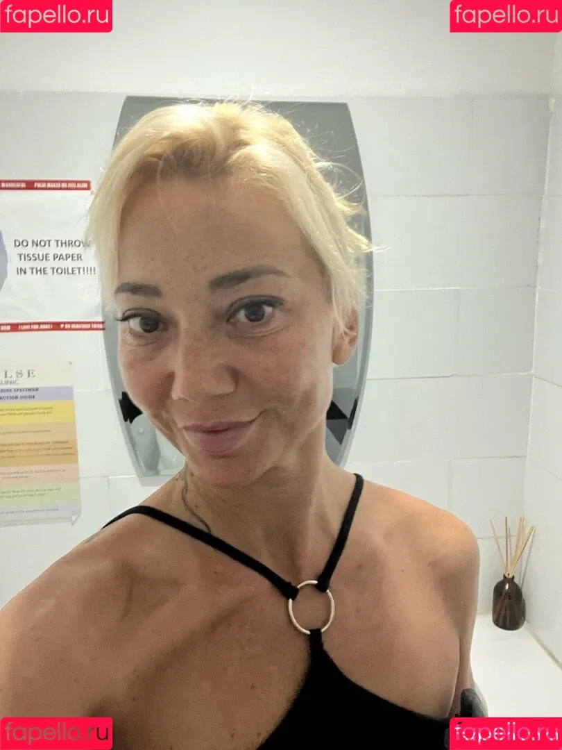 Mommy Di Onlyfans Photo Gallery 