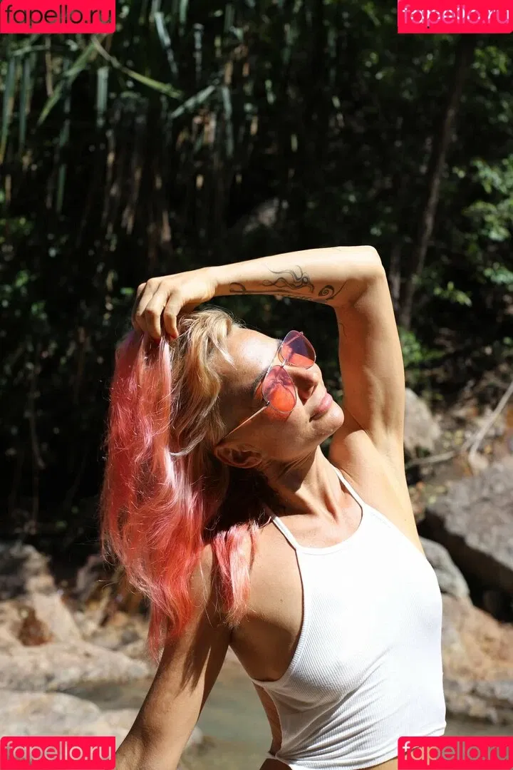 Mommy Di Onlyfans Photo Gallery 