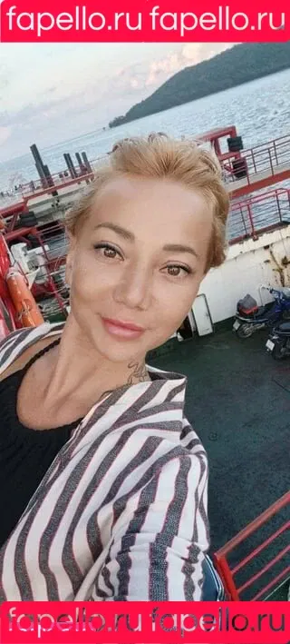 Mommy Di Onlyfans Photo Gallery 