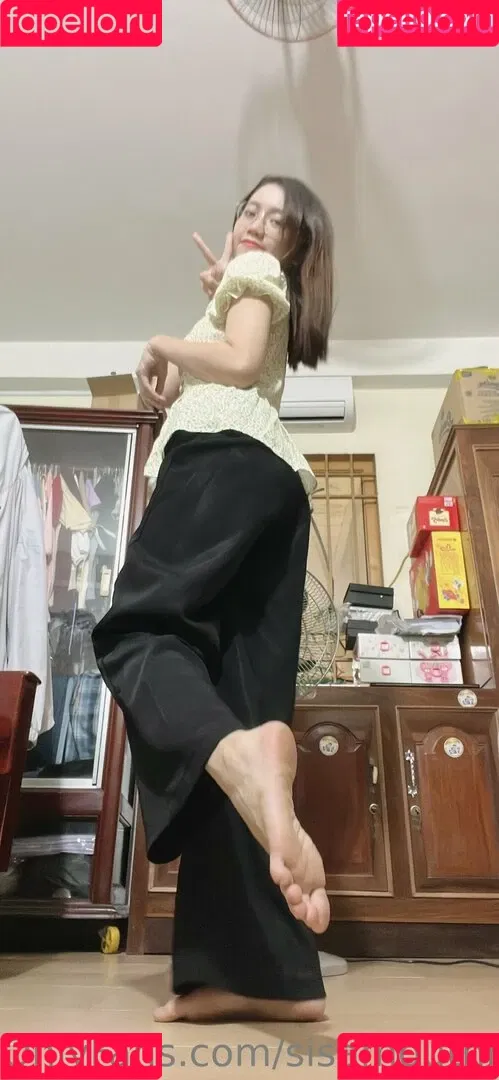 sisamouthmay Onlyfans Photo Gallery 