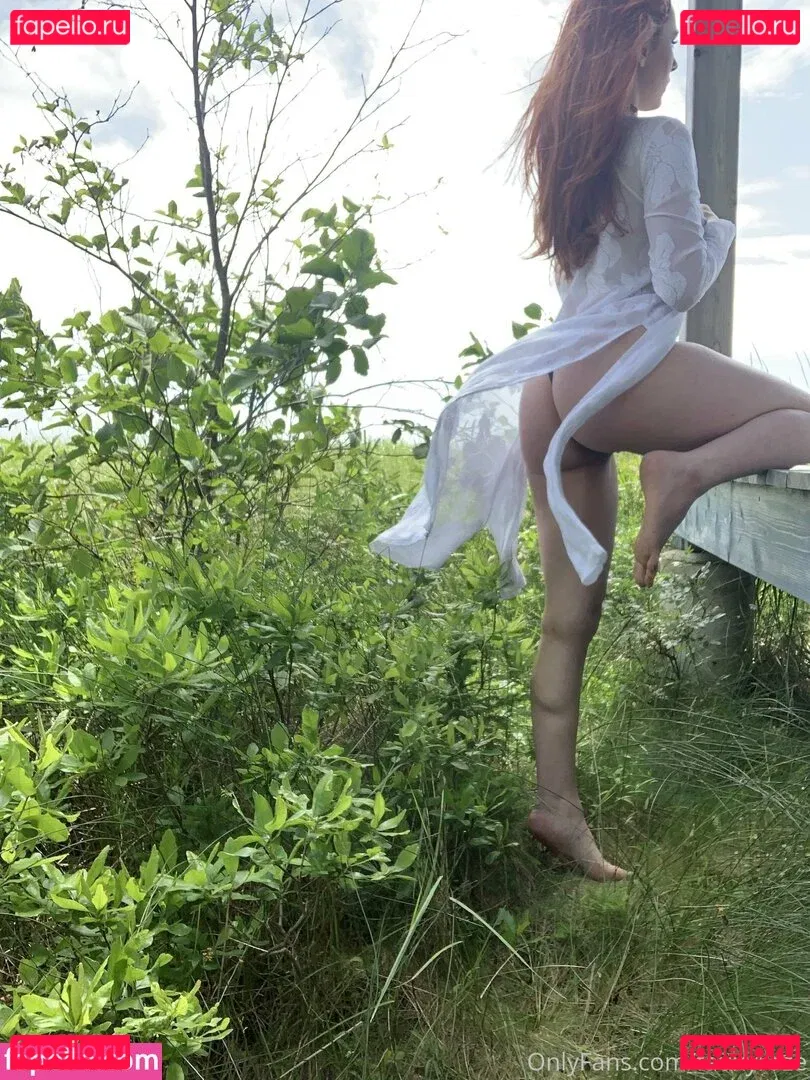 maplemaya Onlyfans Photo Gallery 