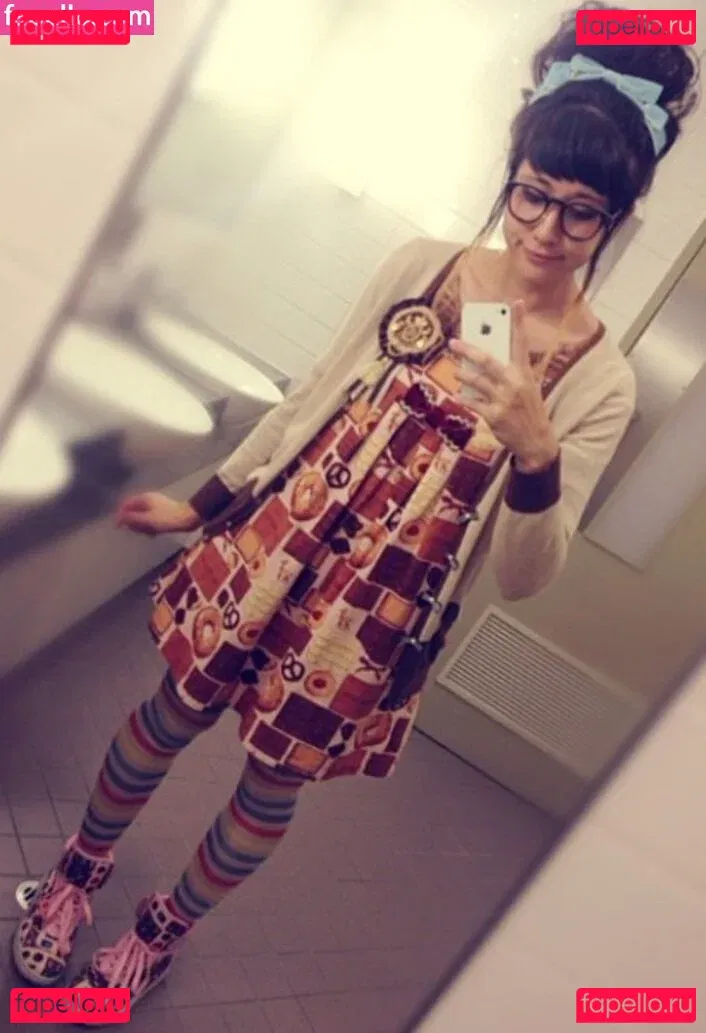 Sinneddonut Onlyfans Photo Gallery 