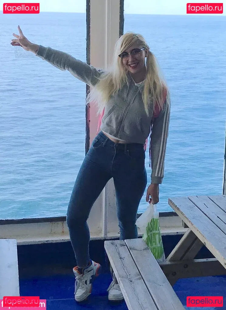 Sinneddonut Onlyfans Photo Gallery 