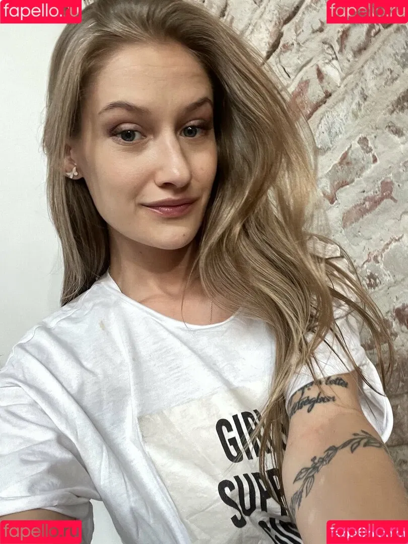 real_tiffany Onlyfans Photo Gallery 