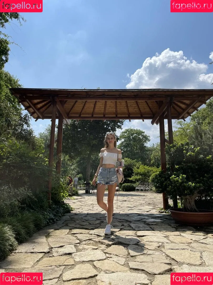 real_tiffany Onlyfans Photo Gallery 