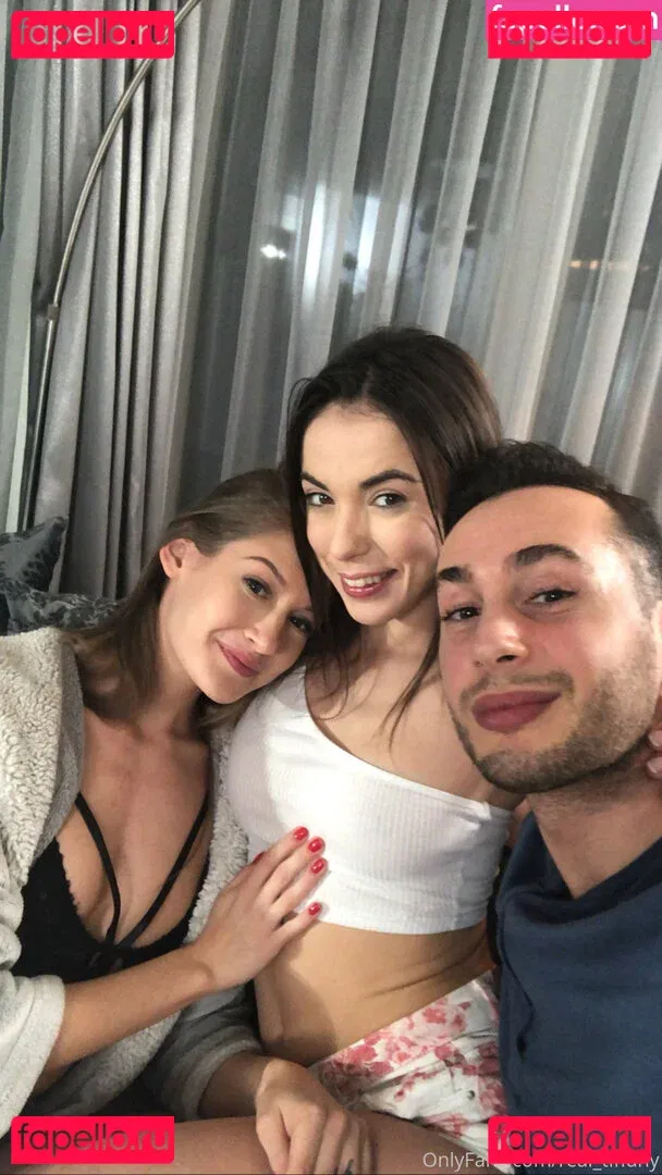 real_tiffany Onlyfans Photo Gallery 