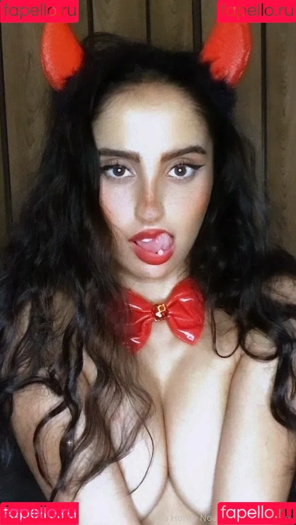Noa Honey Onlyfans Photo Gallery 