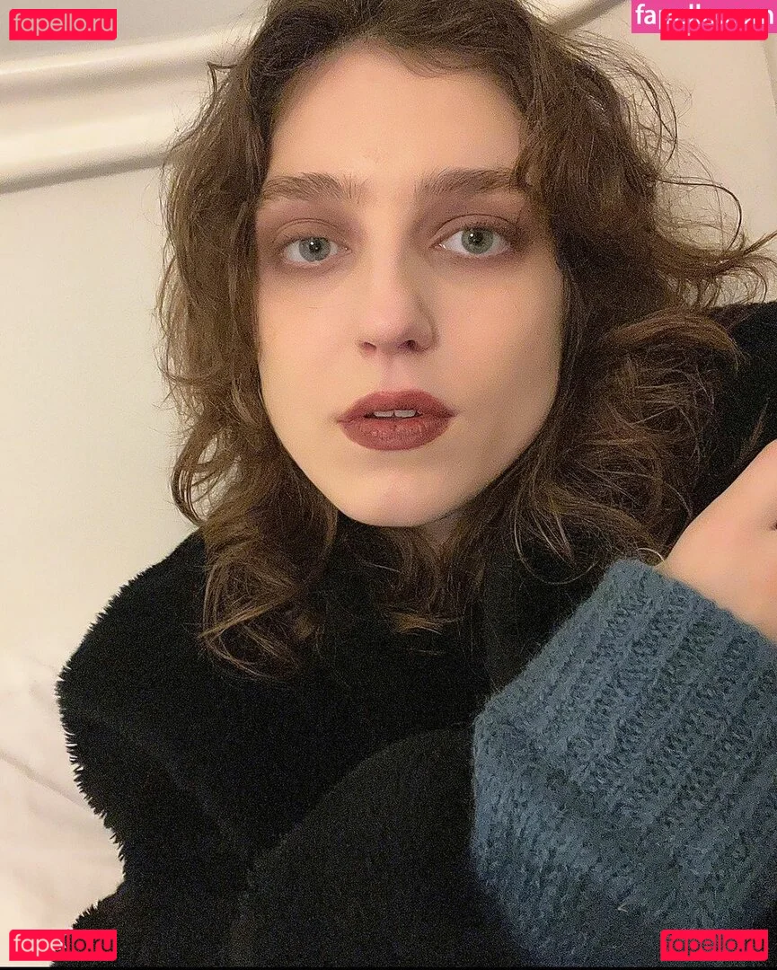 Jasmine van den Bogaerde Onlyfans Photo Gallery 