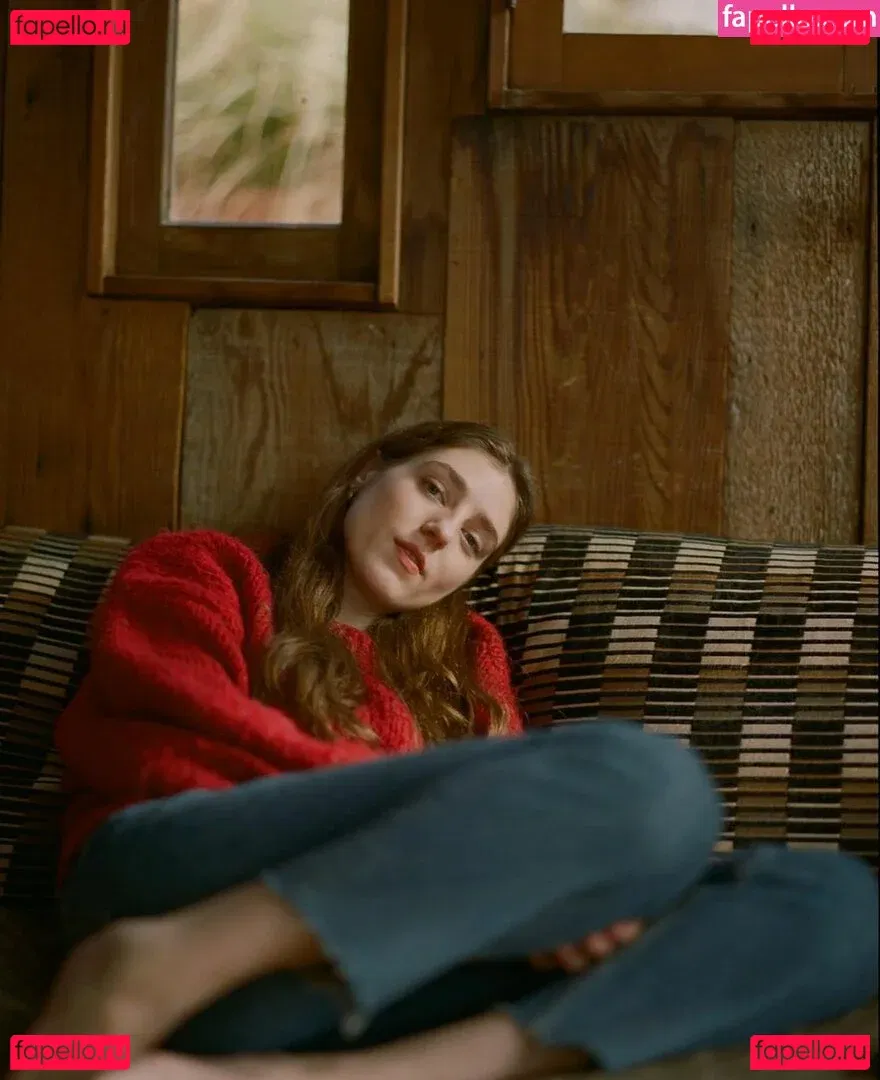 Jasmine van den Bogaerde Onlyfans Photo Gallery 