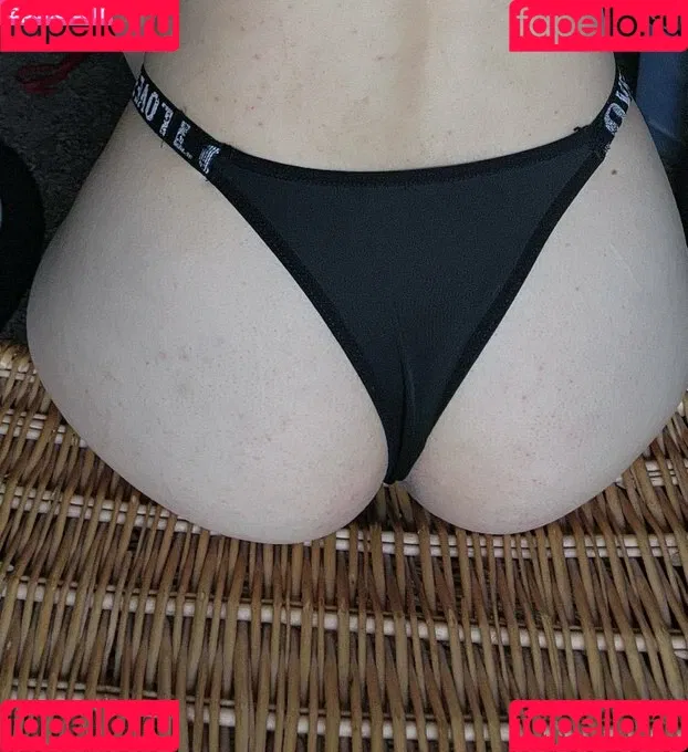 Sora Blackheart Onlyfans Photo Gallery 