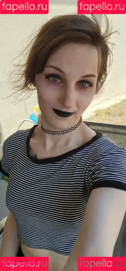 Sora Blackheart Onlyfans Photo Gallery 