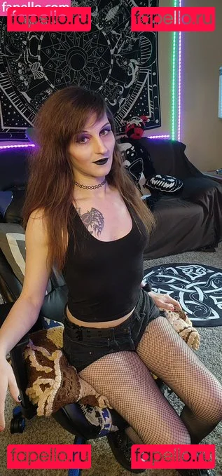 Sora Blackheart Onlyfans Photo Gallery 