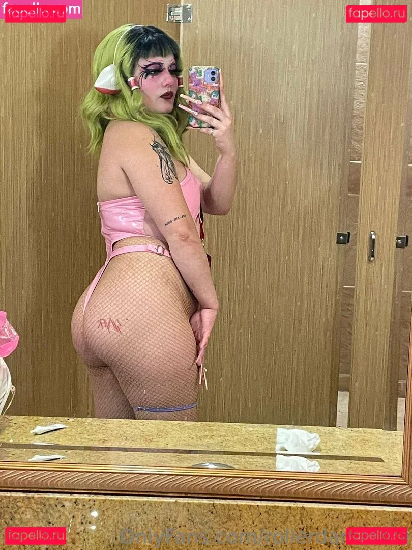 rollerdamefree Onlyfans Photo Gallery 