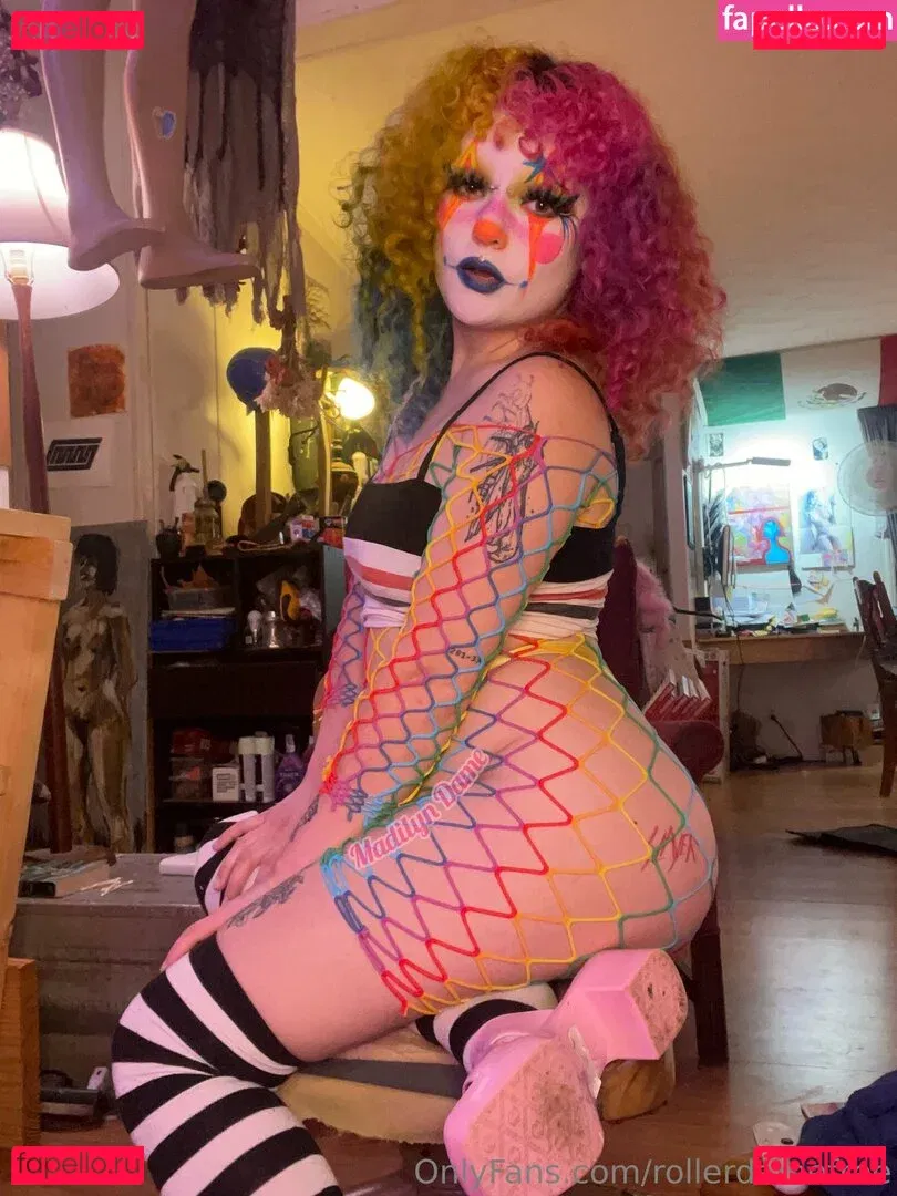 rollerdamefree Onlyfans Photo Gallery 