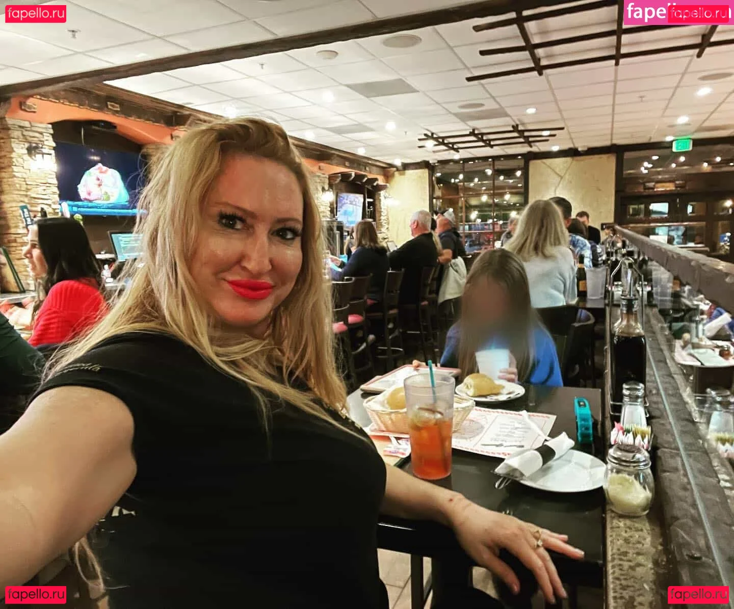 nikkiebigtits Onlyfans Photo Gallery 