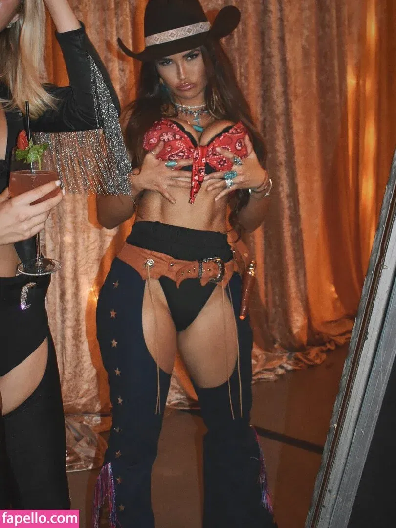 Rachel Bush Onlyfans Photo Gallery 