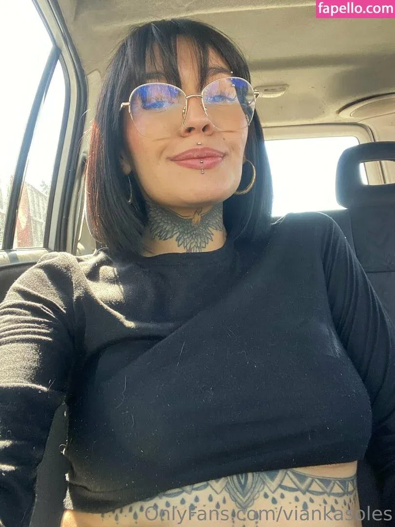 viankasoles Onlyfans Photo Gallery 