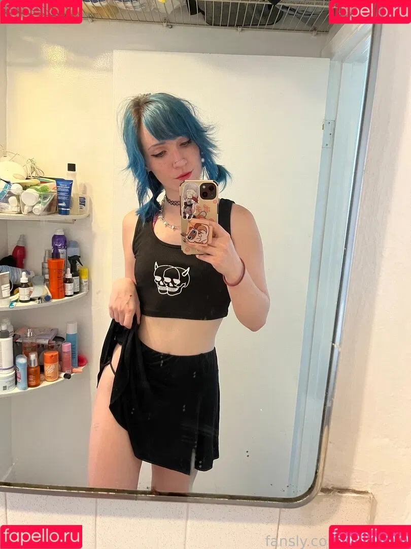 zerggiee Onlyfans Photo Gallery 