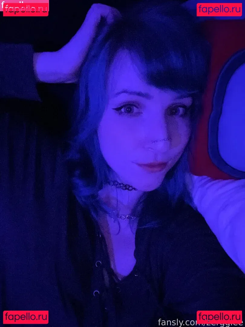 zerggiee Onlyfans Photo Gallery 