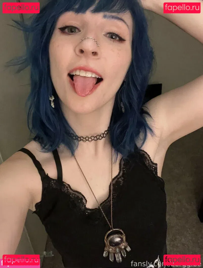 zerggiee Onlyfans Photo Gallery 