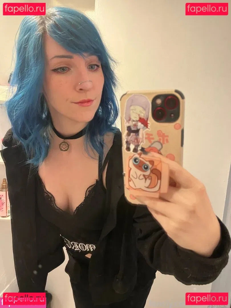 zerggiee Onlyfans Photo Gallery 