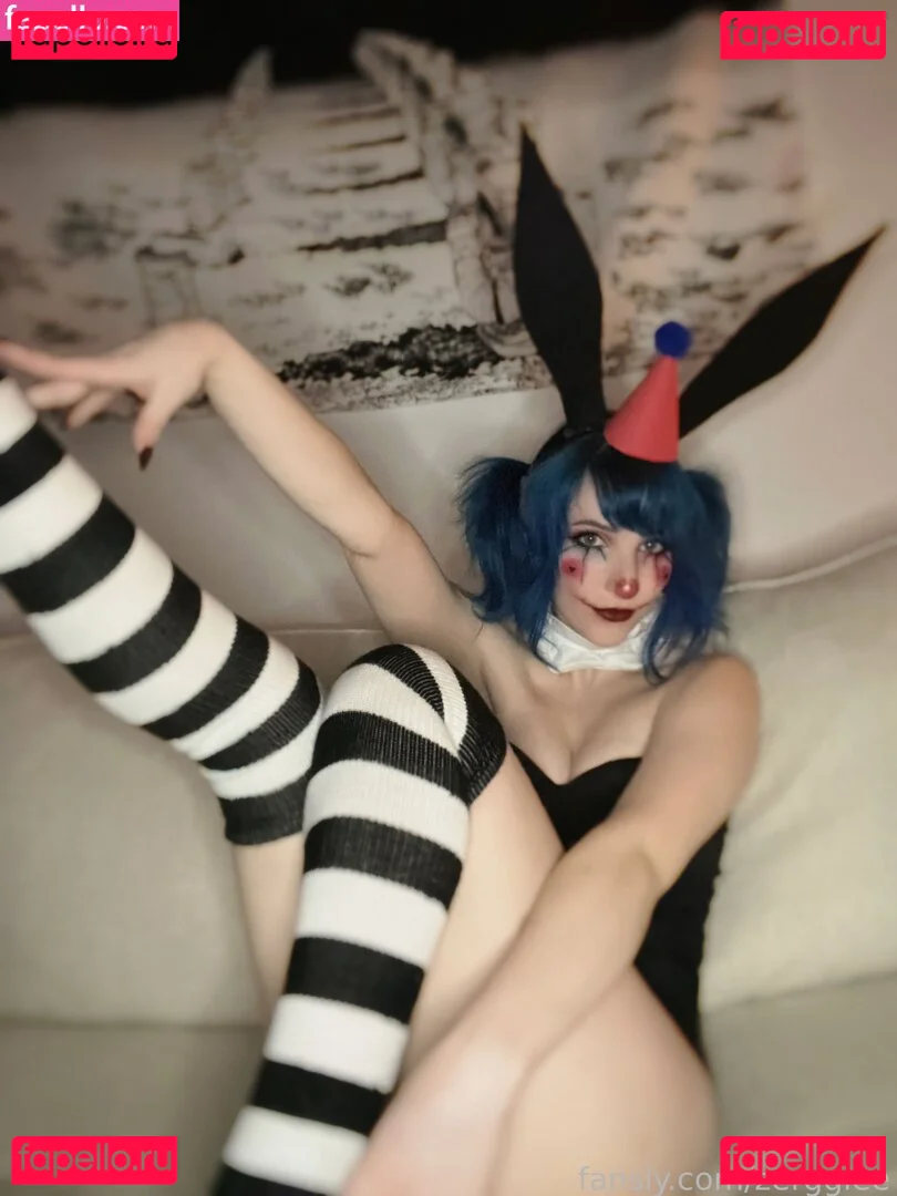 zerggiee Onlyfans Photo Gallery 