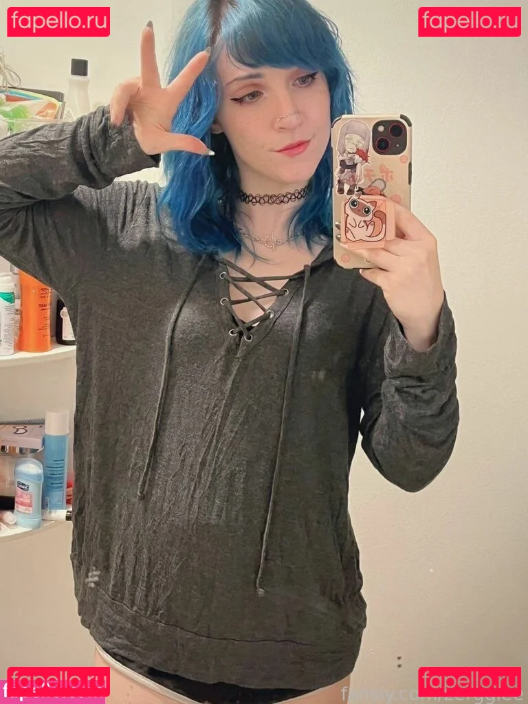 zerggiee Onlyfans Photo Gallery 