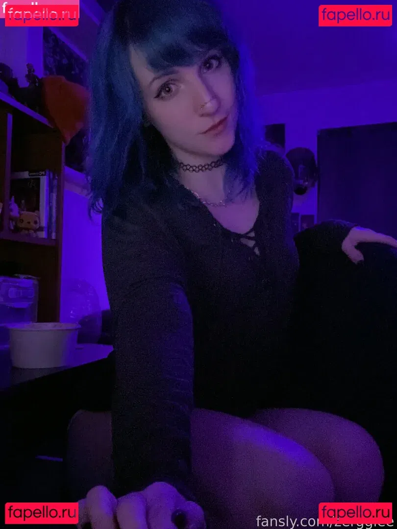 zerggiee Onlyfans Photo Gallery 