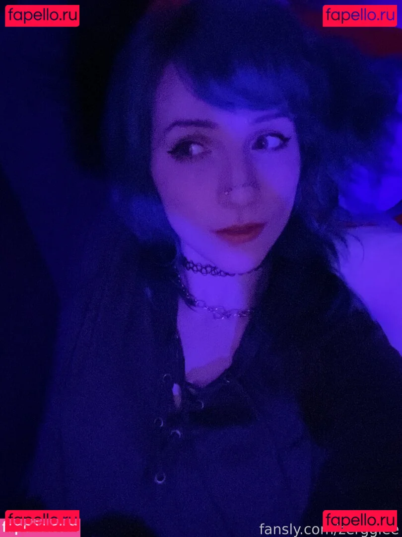 zerggiee Onlyfans Photo Gallery 