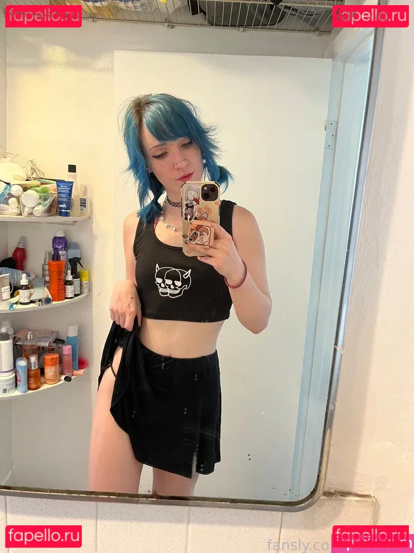 zerggiee Onlyfans Photo Gallery 