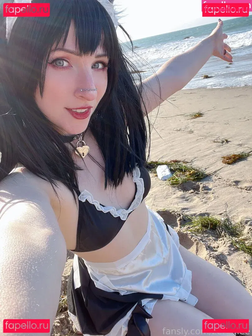 zerggiee Onlyfans Photo Gallery 