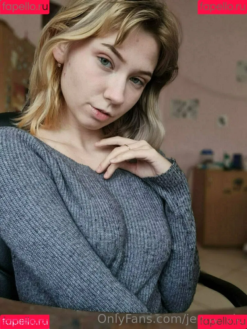 jenny_vip Onlyfans Photo Gallery 