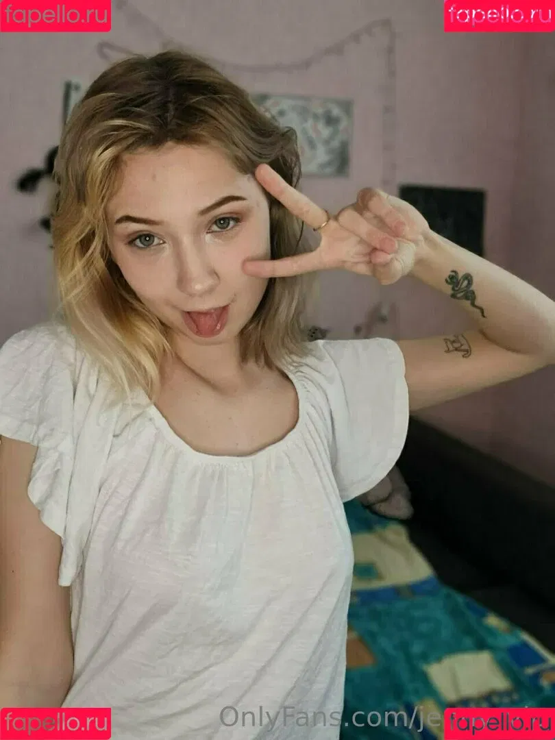 jenny_vip Onlyfans Photo Gallery 