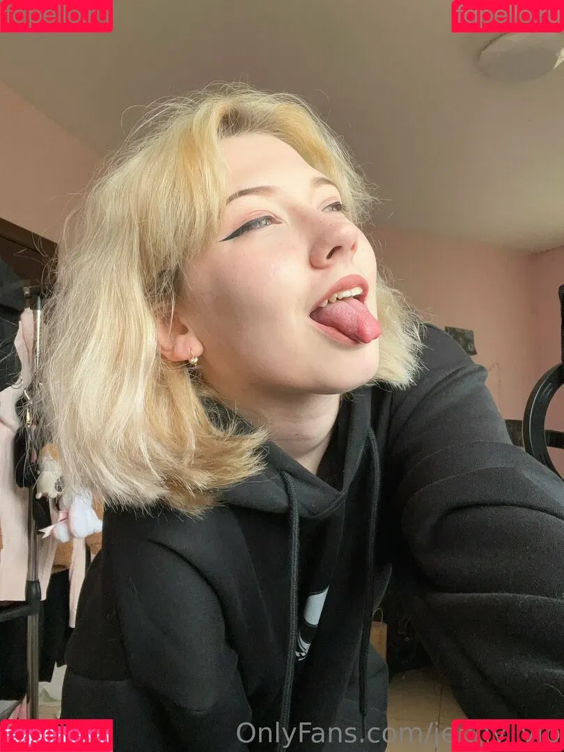 jenny_vip Onlyfans Photo Gallery 