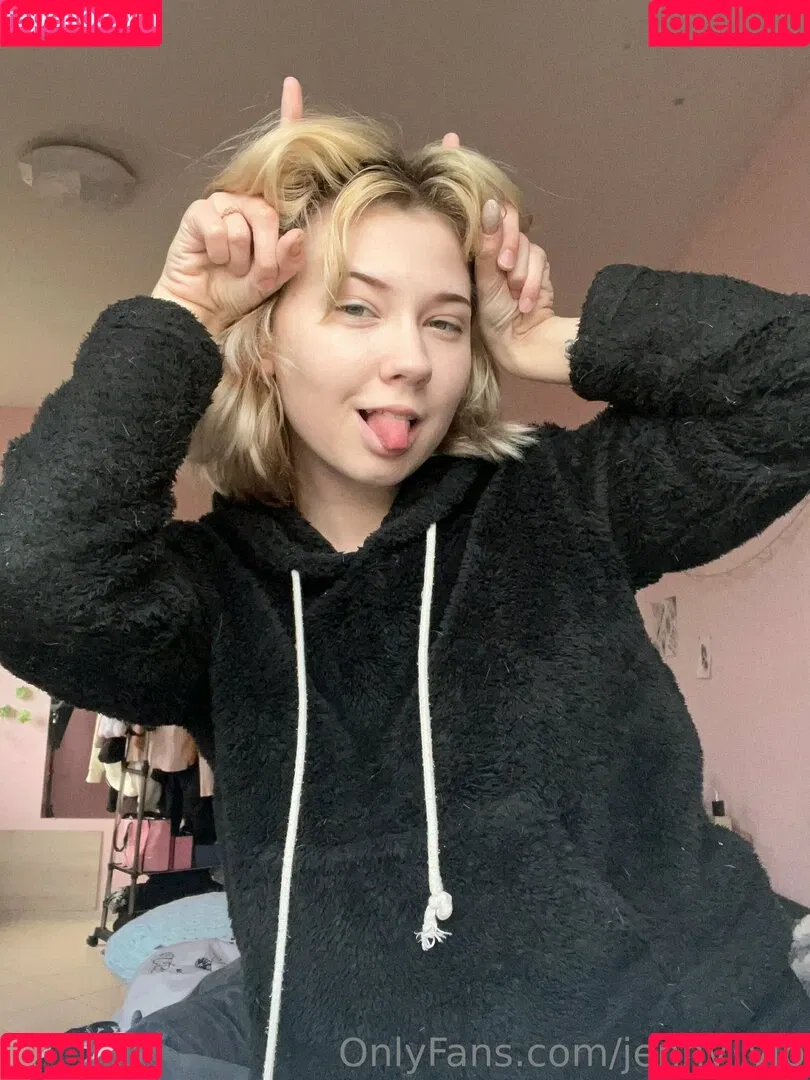 jenny_vip Onlyfans Photo Gallery 