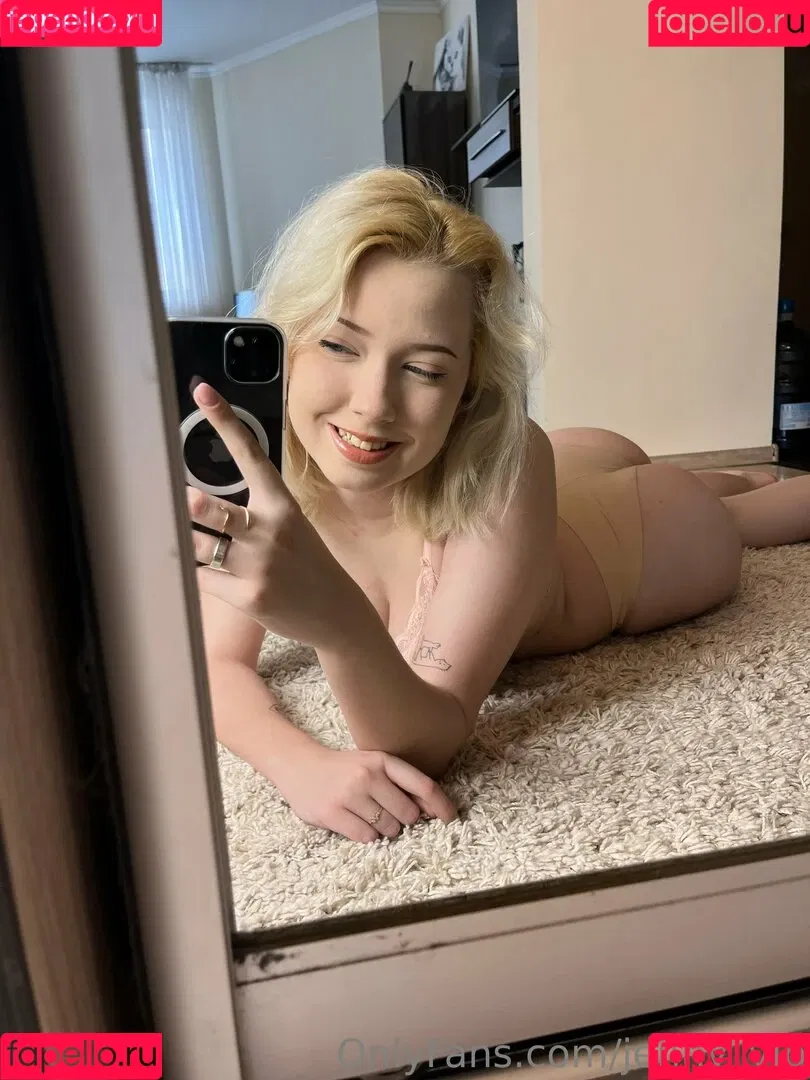 jenny_vip Onlyfans Photo Gallery 
