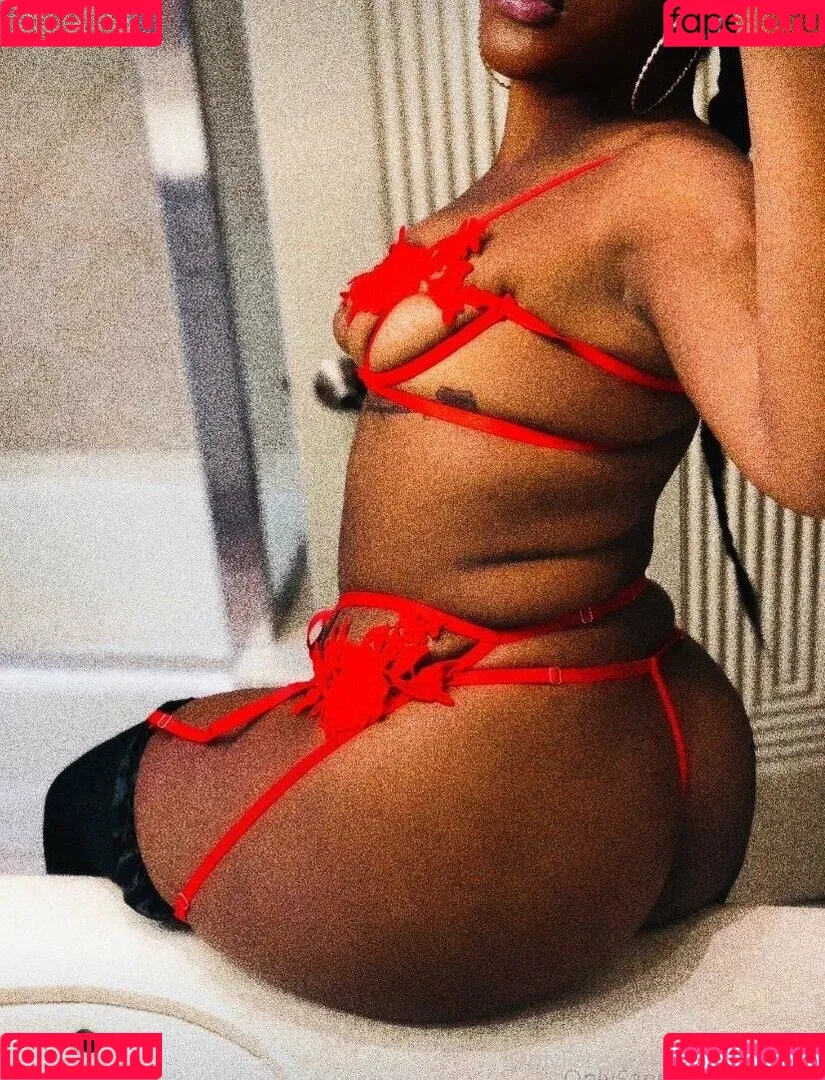 BaddieeBabe Onlyfans Photo Gallery 