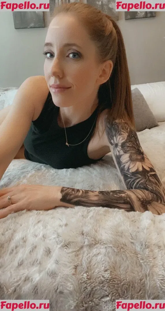 Jennysroom Onlyfans Photo Gallery 