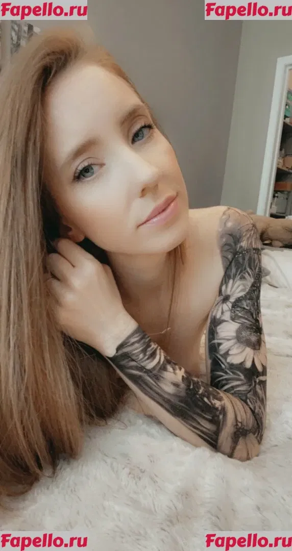 Jennysroom Onlyfans Photo Gallery 