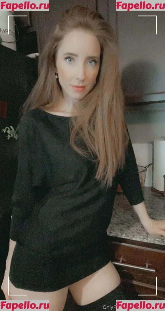 Jennysroom Onlyfans Photo Gallery 