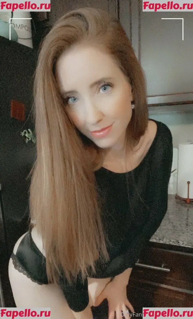 Jennysroom Onlyfans Photo Gallery 