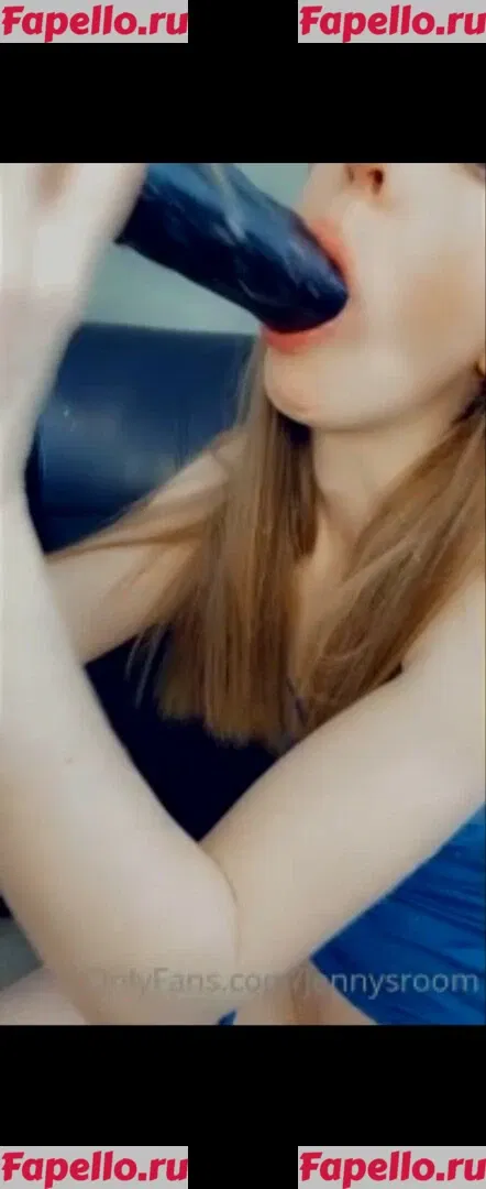 Jennysroom Onlyfans Photo Gallery 