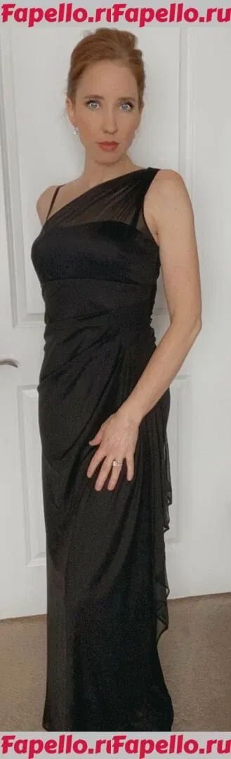 Jennysroom Onlyfans Photo Gallery 