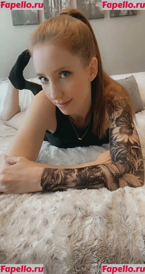 Jennysroom Onlyfans Photo Gallery 