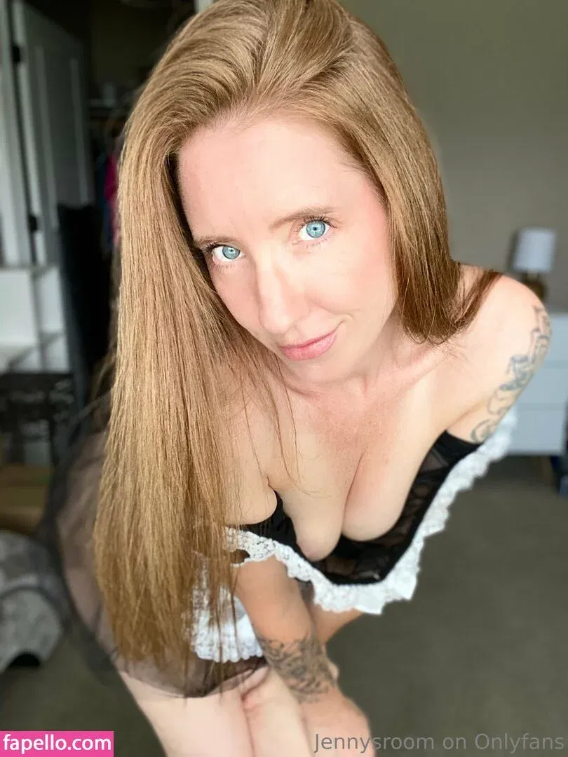 Jennysroom Onlyfans Photo Gallery 