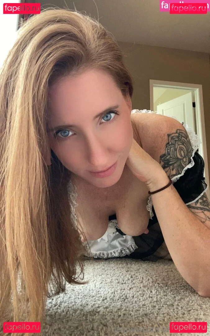 Jennysroom Onlyfans Photo Gallery 