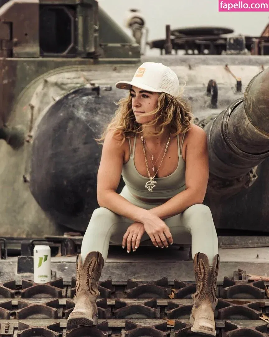 Demi Bagby Onlyfans Photo Gallery 