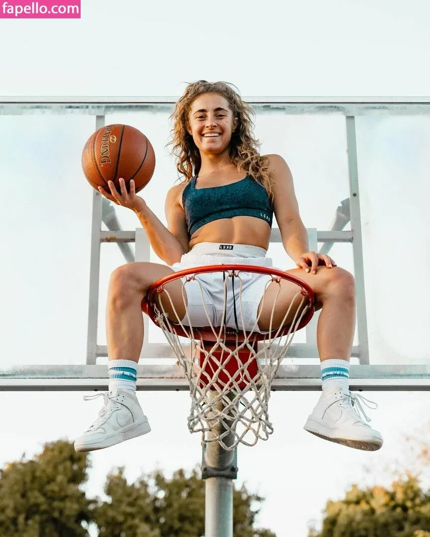 Demi Bagby Onlyfans Photo Gallery 