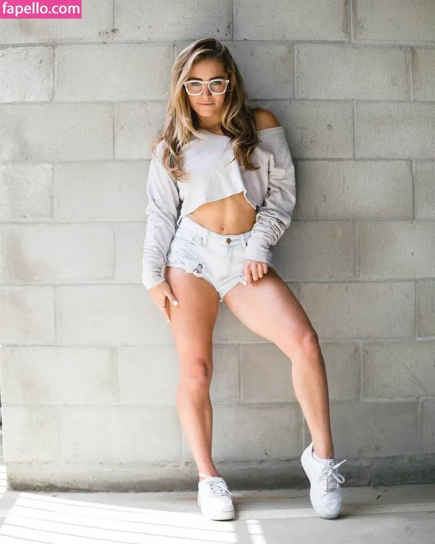 Demi Bagby Onlyfans Photo Gallery 